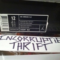 Cool Grey Air Jordan 3's - Thumbnail 4