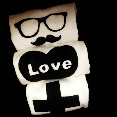 New baby gift set of three onesies