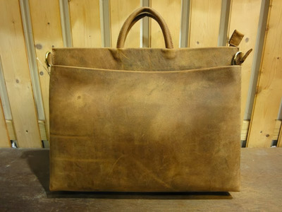 Reservado Document Holder