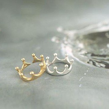 Dainty Crown Ring in Gold or Silver