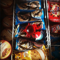 Curiosity: Pop Bomb Ed. - Thumbnail 2