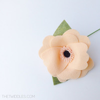 Anemone Inspired Felt Flower - Large - Thumbnail 2