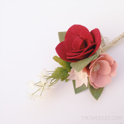 *ready to ship* mini red rose & anemone felt flower bouquet