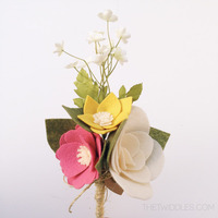 *Ready to ship* Mini White Rose & Anemone Felt Flower Bouquet - Thumbnail 3