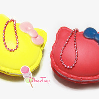 Hello Kitty Macaron Squishy - Thumbnail 3