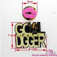 GOAL DIGGER EARRINGS - Thumbnail 1