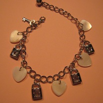 White Shell Heart Charm Bracelet