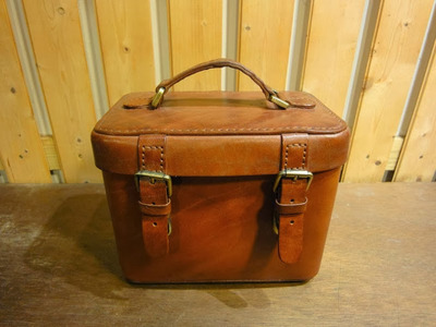 Saddle Leather Makeup Box