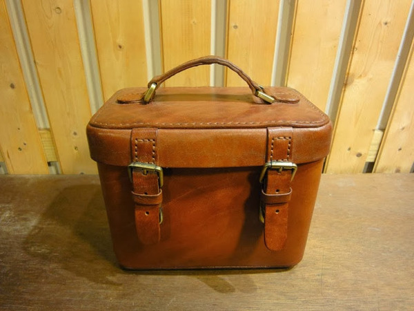 Saddle Leather Makeup Box