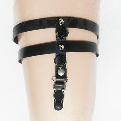 Thorny rose(black) garter - Thumbnail 4