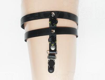 Thorny rose(Black) garter