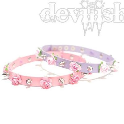 Thorny rose garter 
