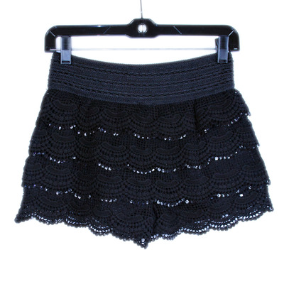 Crochet layered shorts in black