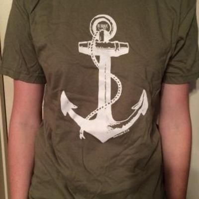 Lt. olive be brave anchor shirt
