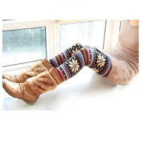 Soft Knitted Multi-colored Stripe Snowflakes Leggings  - Thumbnail 2