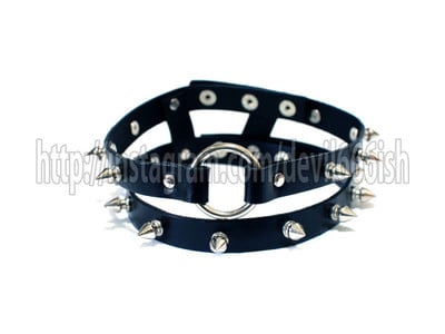  Double Leather spikes Garter