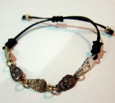 Buffy- Multiple Skull Drawstring Bracelet