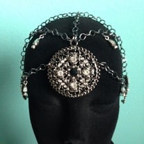 Black headpiece