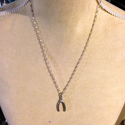 Wishbone Necklace