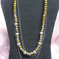 Tan Wood Metal & Chain Necklace