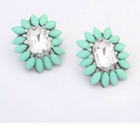 Crystle Stud - Thumbnail 1
