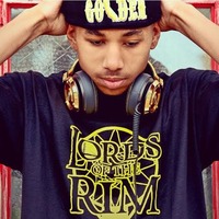 GOLDEN Beanie Black - Thumbnail 3