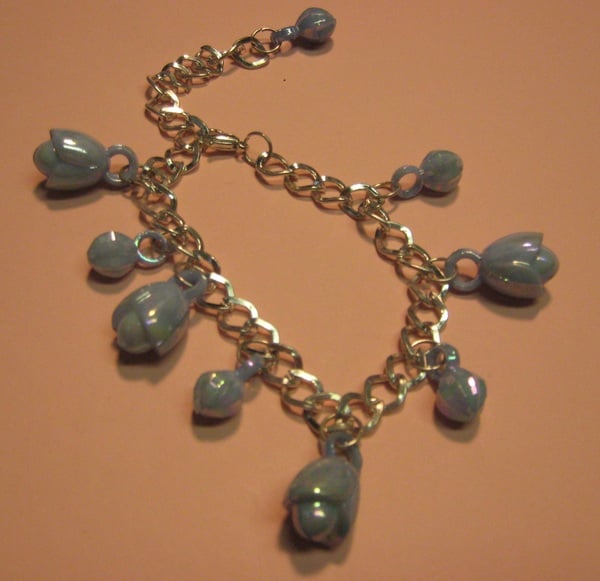 Metal & Blue Plastic Charm Bracelet