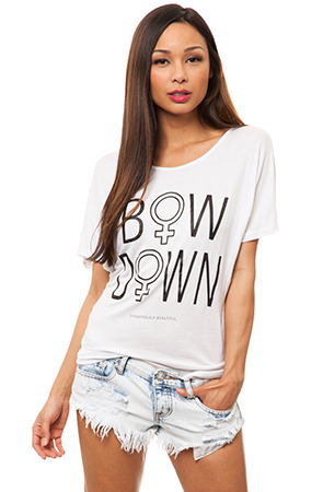 Bow Down Oversize Tee