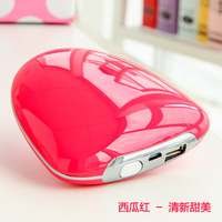 Heart shape mobile power bank for iPhone/iPod/mobile phones 3000mAh - Thumbnail 2