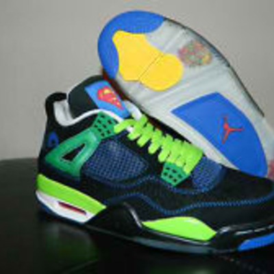 Jordan retro 4 doernbecher charity edition