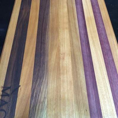 Wood cutting board