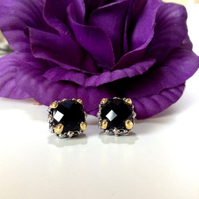 Missy studs