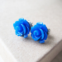 Rose Flower Stud Earrings - Thumbnail 1