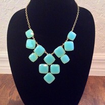 Minty Fresh Statement Necklace