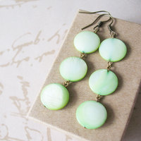Pastel Green Dangle Stone Earrings - Thumbnail 2