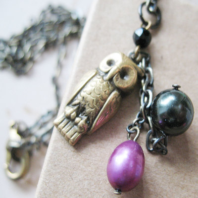 Owl Charm Necklace.  Black and Purple Pearl Necklace. Cute Bird Necklace.