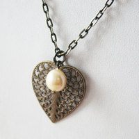 Heart Leaf Filigree Necklace. Heart and Pearl Necklace. Shabby Chic Jewelry. Vintage Inspired. - Thumbnail 1