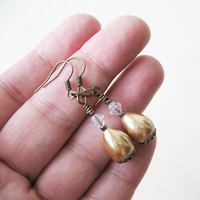 Large Pearl Dangle Earrings. Caramel Coat Earrings. Chandelier Autumn Wedding - Thumbnail 4