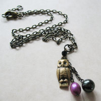 Owl Charm Necklace.  Black and Purple Pearl Necklace. Cute Bird Necklace. - Thumbnail 3