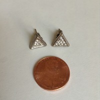 Pyramid Stud Earrings - Thumbnail 1