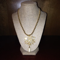 Pearl Sparkly Criss-Cross Pendant - Thumbnail 2