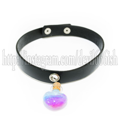 Drink me choker
