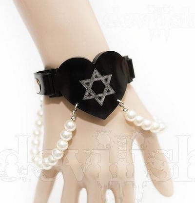 Darkened heart Bracelet