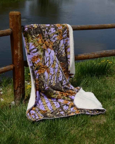 Lavender Camo 50x70 Sherpa Mink Throw Style Blanket