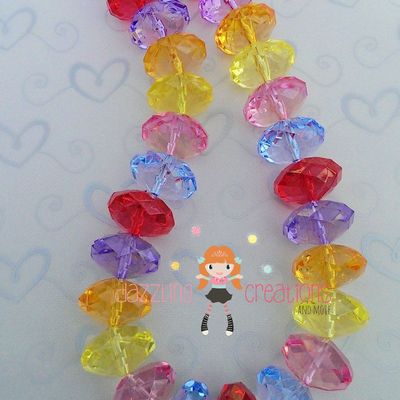 Christmas chunky necklace/rainbow/perfect photo props//bubblegum beads/girls jewelry