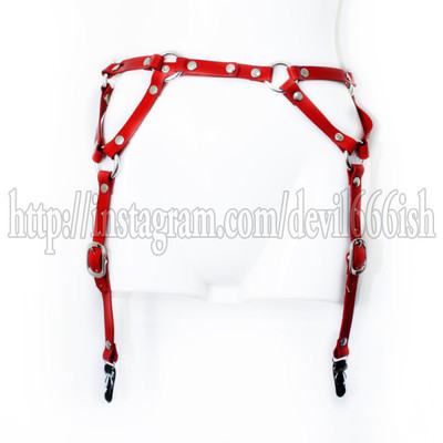 Garter belt (red) - Thumbnail 4