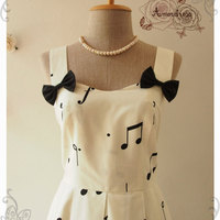 ALICE IN MUSIC : Music Dress Off White Black Music Note Dress Concert Choir Dress Musician dress Summer Dress -Size S Ready to Ship - Thumbnail 2