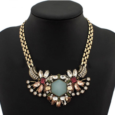 Vintage jewel necklace