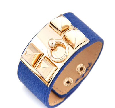 Pyramid Stud Leather Bracelet