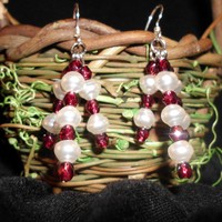 White Pearl & Garnet Red Earrings - Thumbnail 4